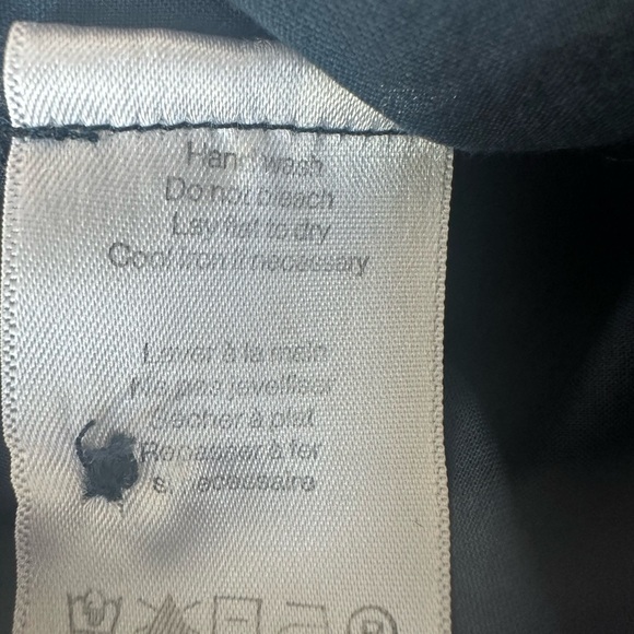 Veronica Beard Tenille Navy Ruffle Trim Blouse. Perfect for Spring. Size Small - Picture 6 of 8